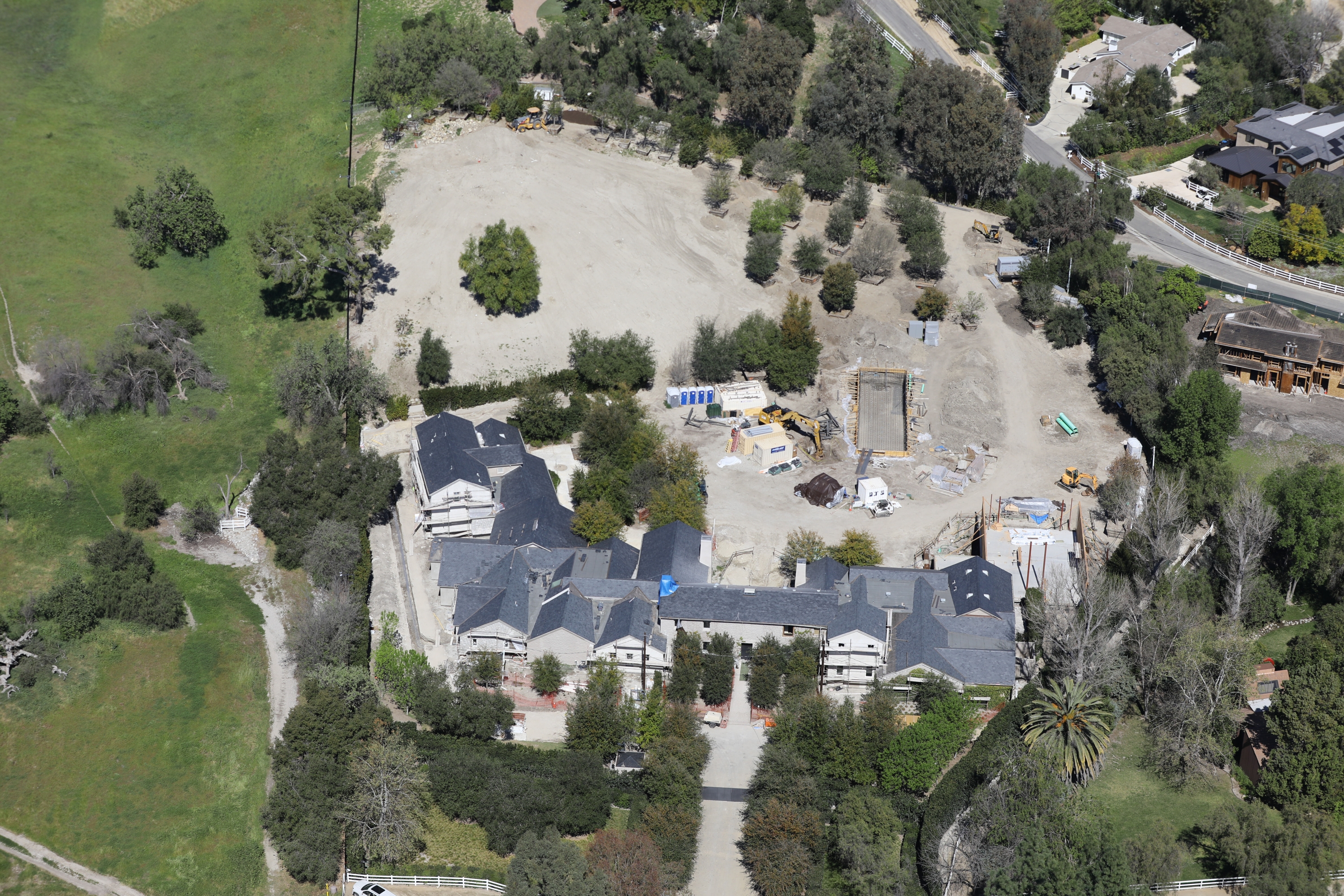 Access_Kardashian_22.jpg