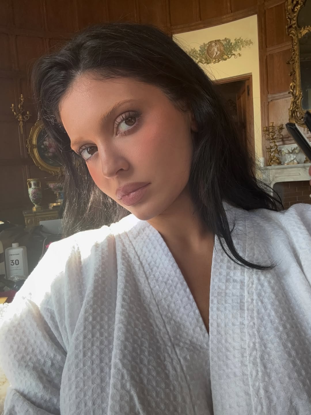 Access_Kardashian_7.jpg