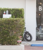 Access_Kardashian_010.jpg