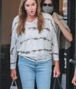 Access_Kardashian_037.jpg