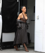 Access_Kardashian_7.jpg