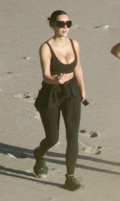 Access_Kardashian_23.jpg