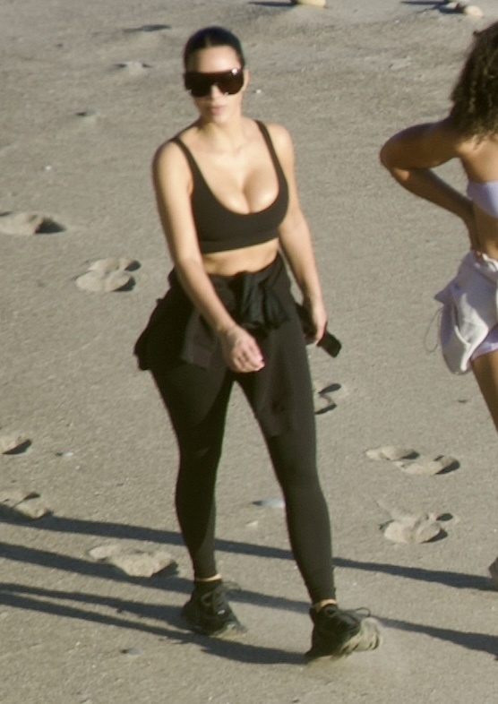 Access_Kardashian_24.jpg