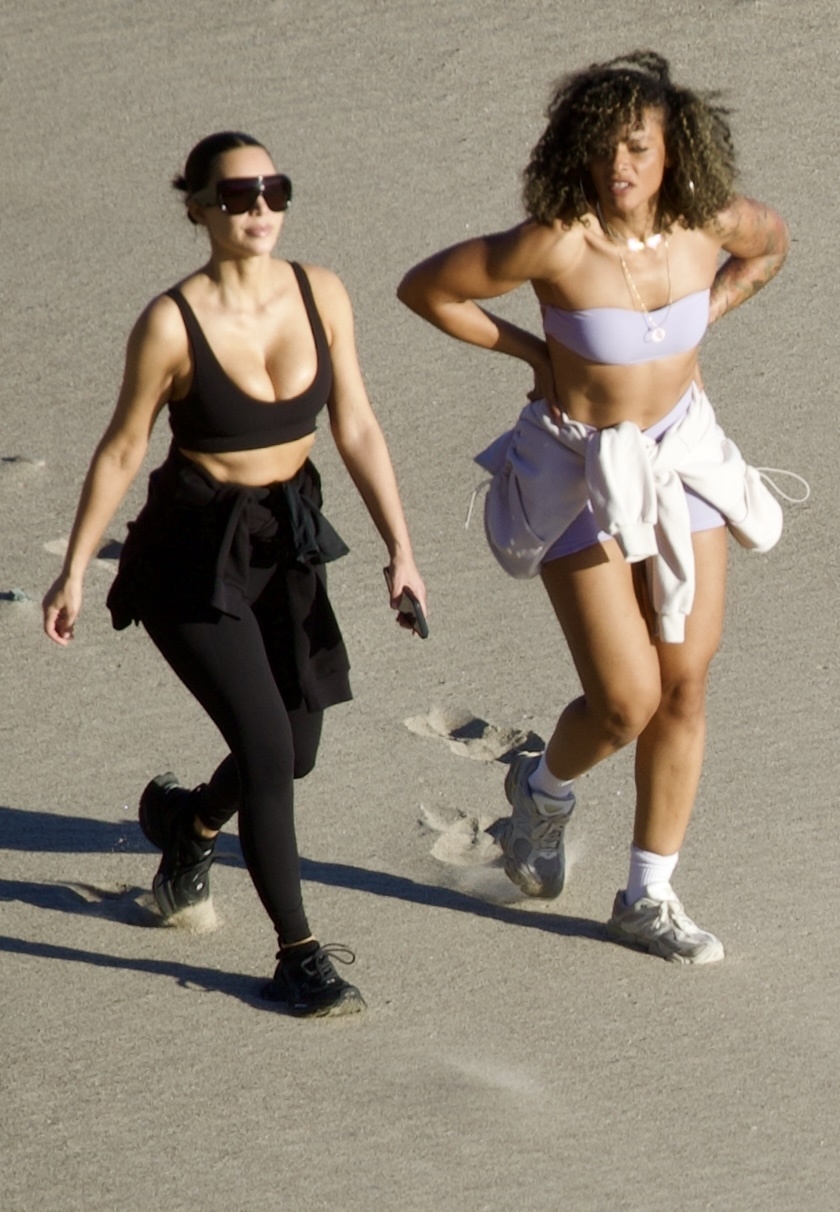 Access_Kardashian_3.jpg