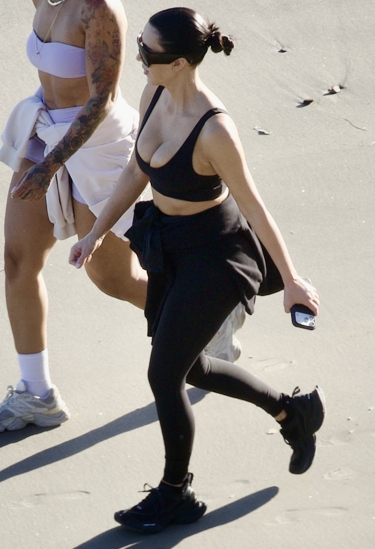 Access_Kardashian_34.jpg