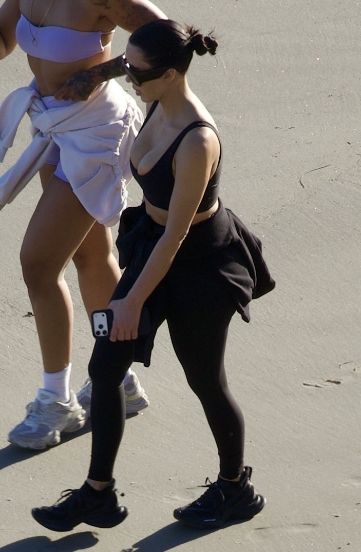 Access_Kardashian_40.jpg