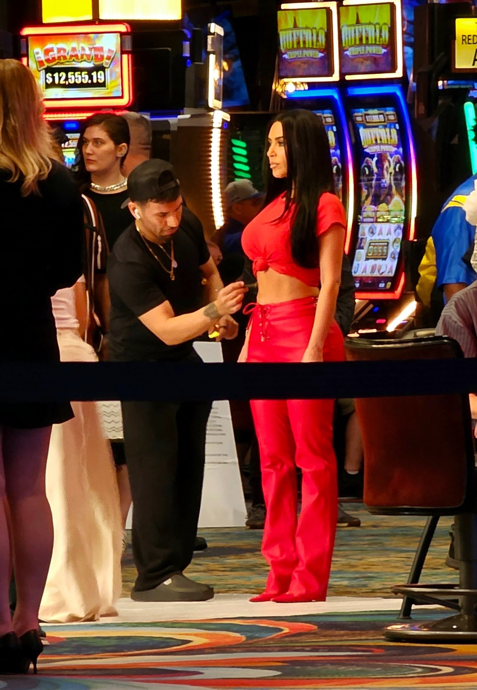 Access_Kardashian_6.jpg