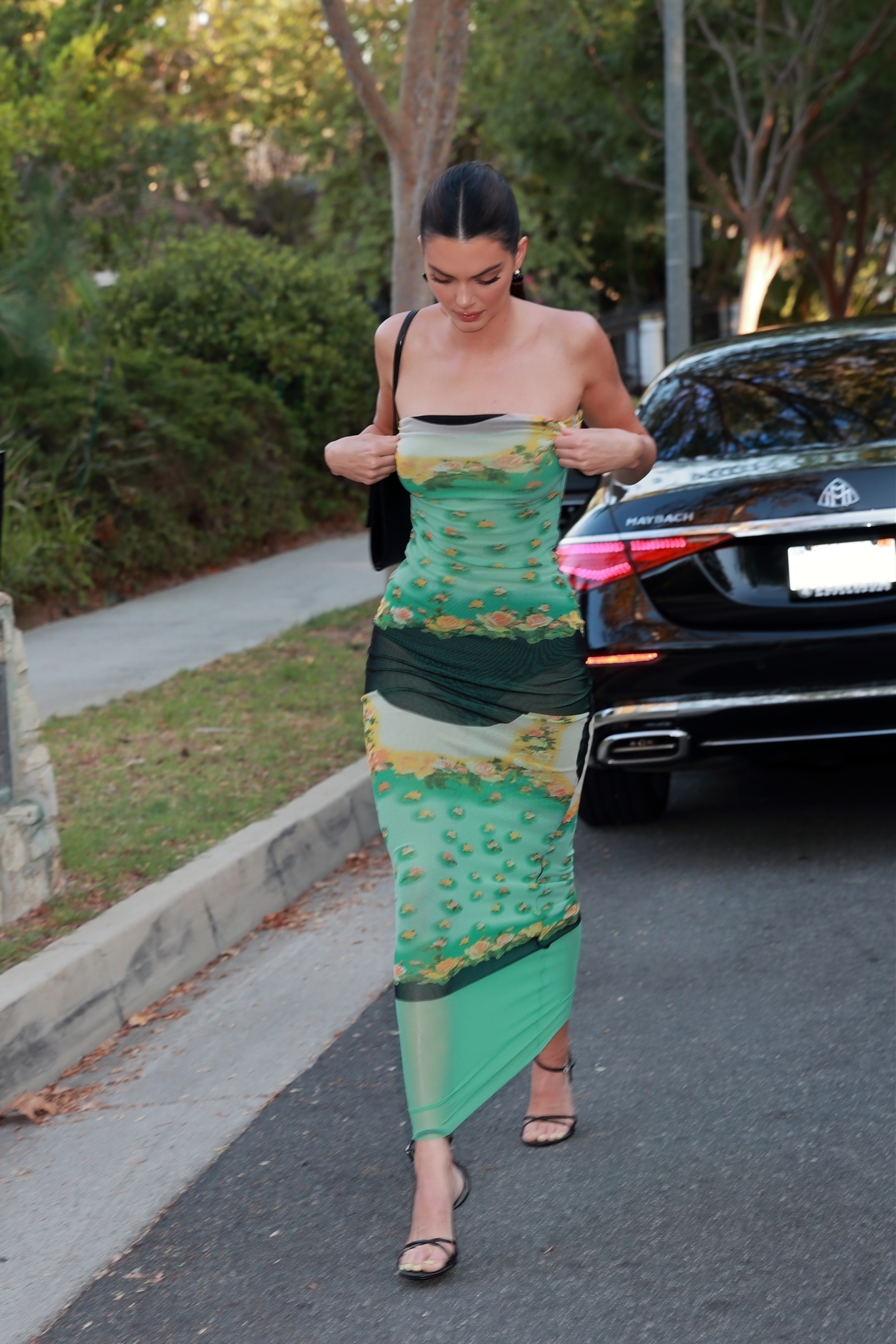 Access_Kardashian_001.jpg