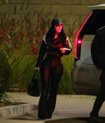 Access_Kardashian_5.jpg