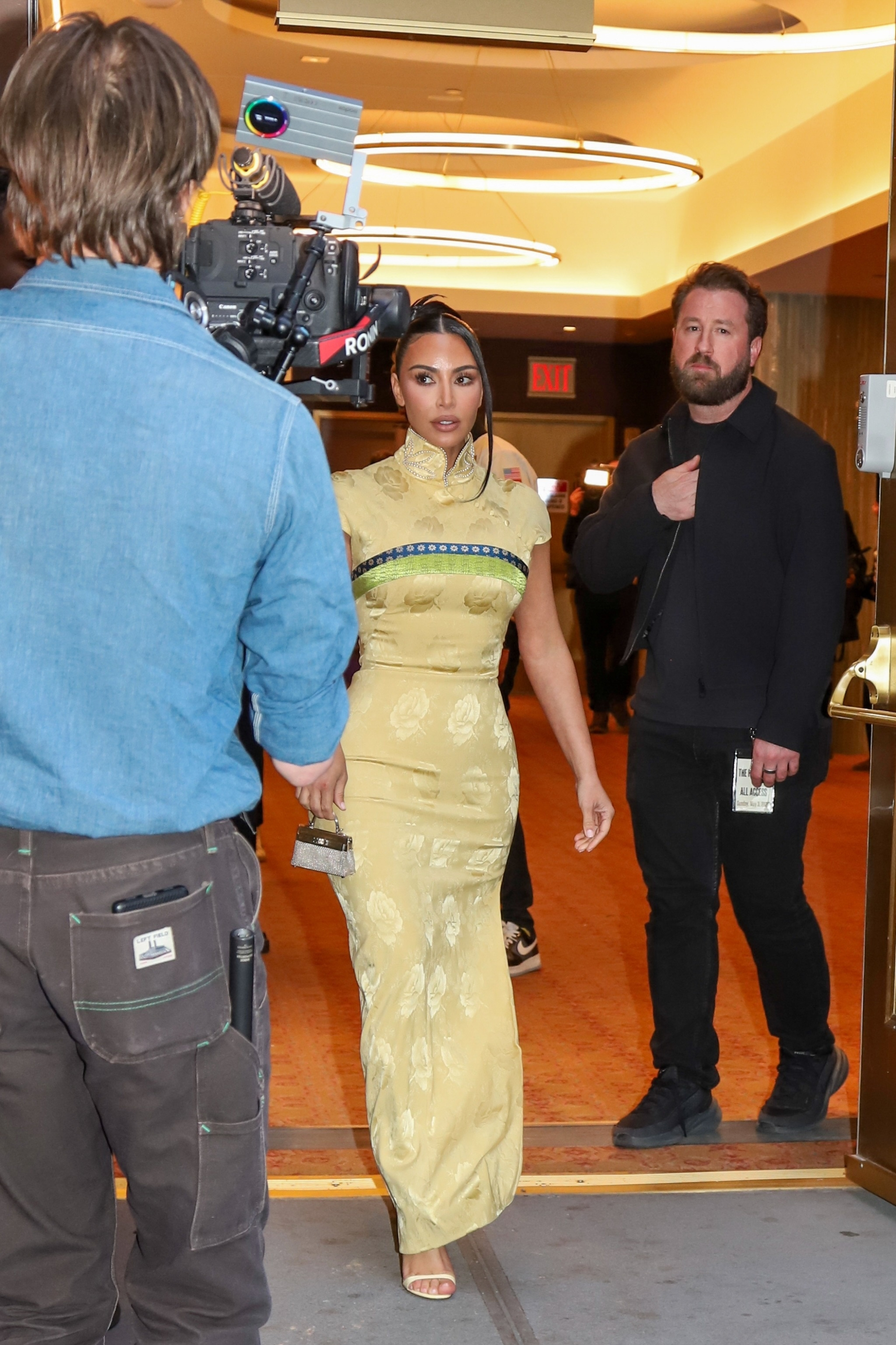 Access_Kardashian_1.jpg