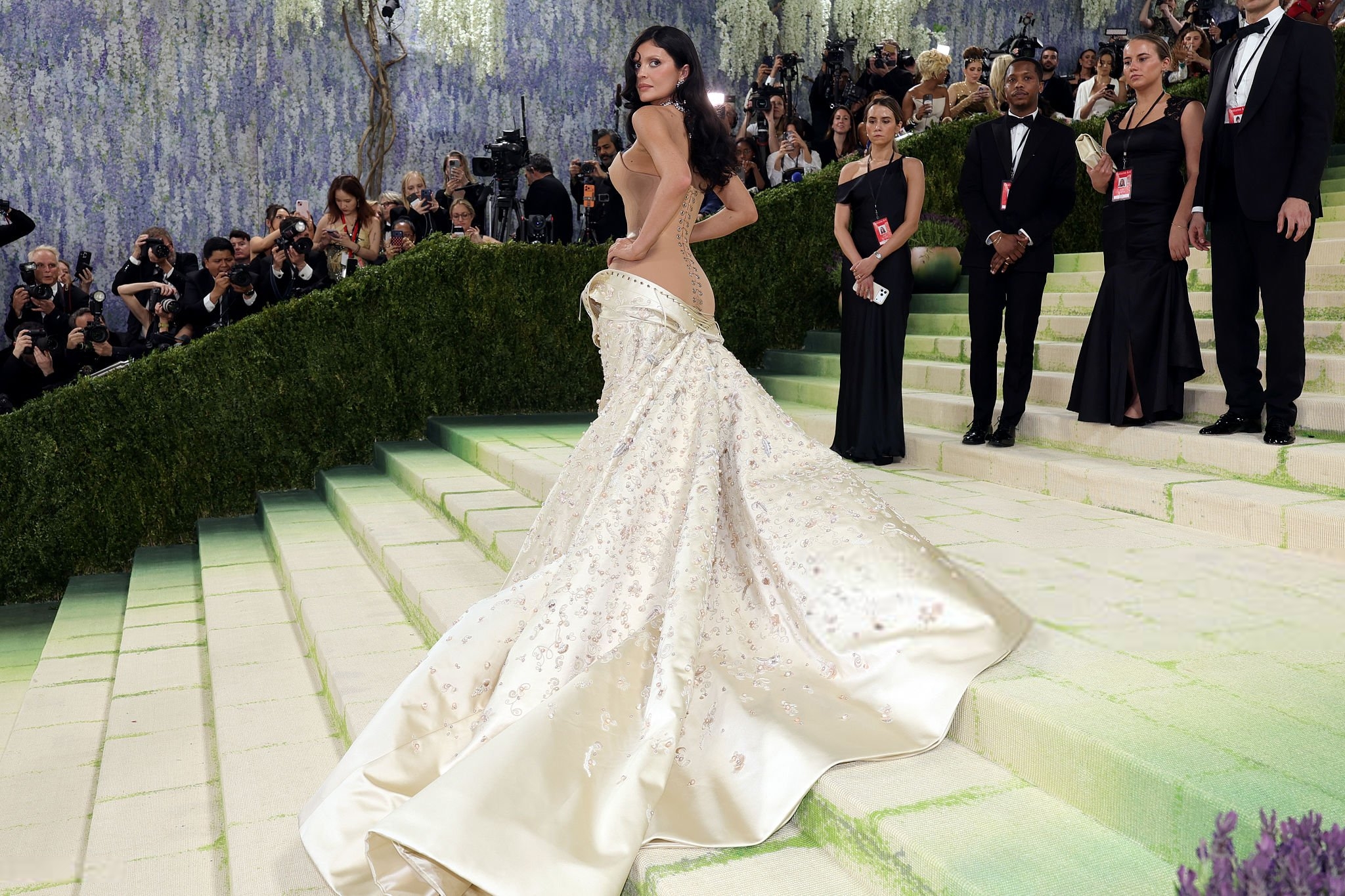 Access_Kardashian_125.jpg