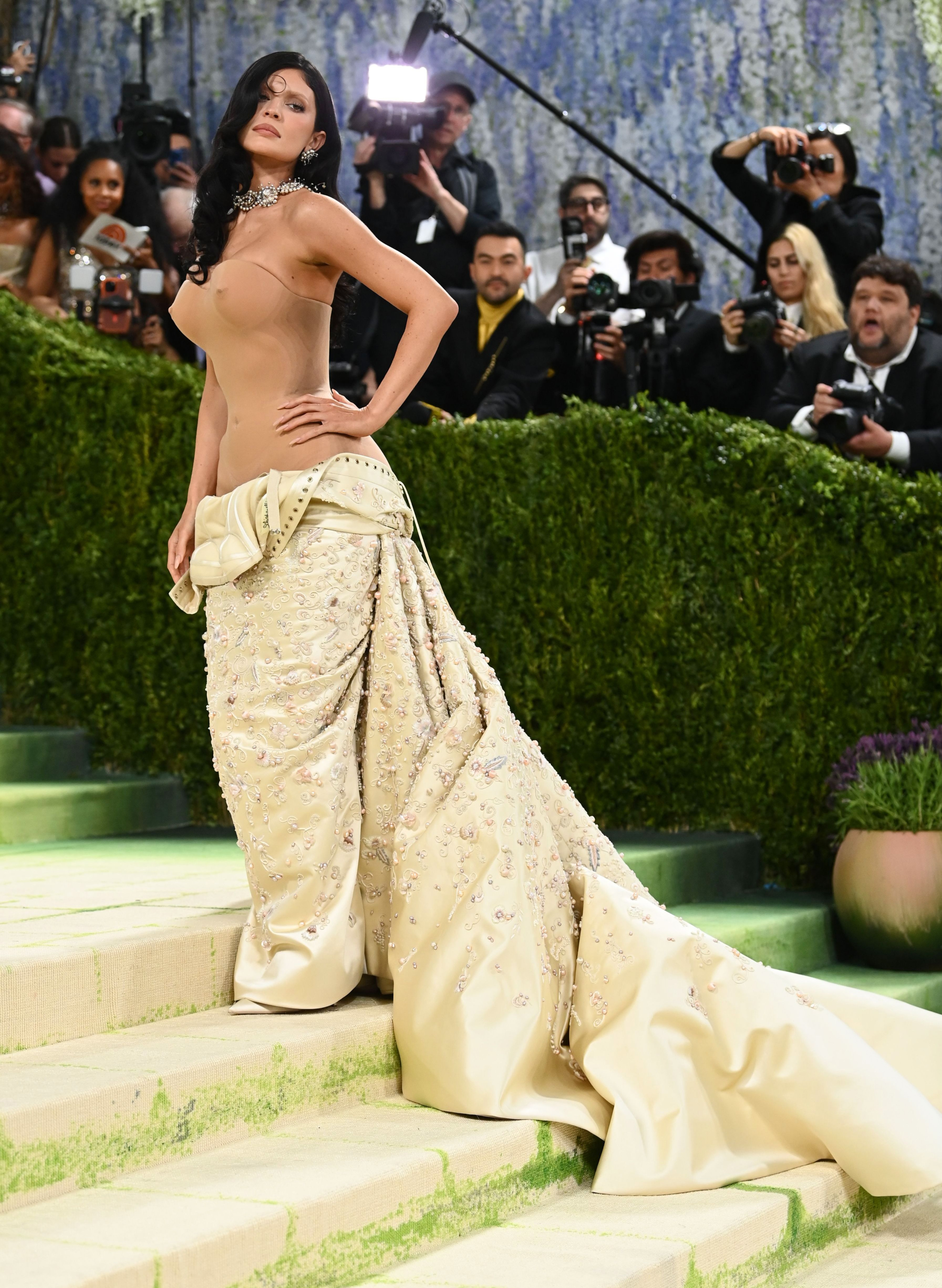 Access_Kardashian_130.jpg