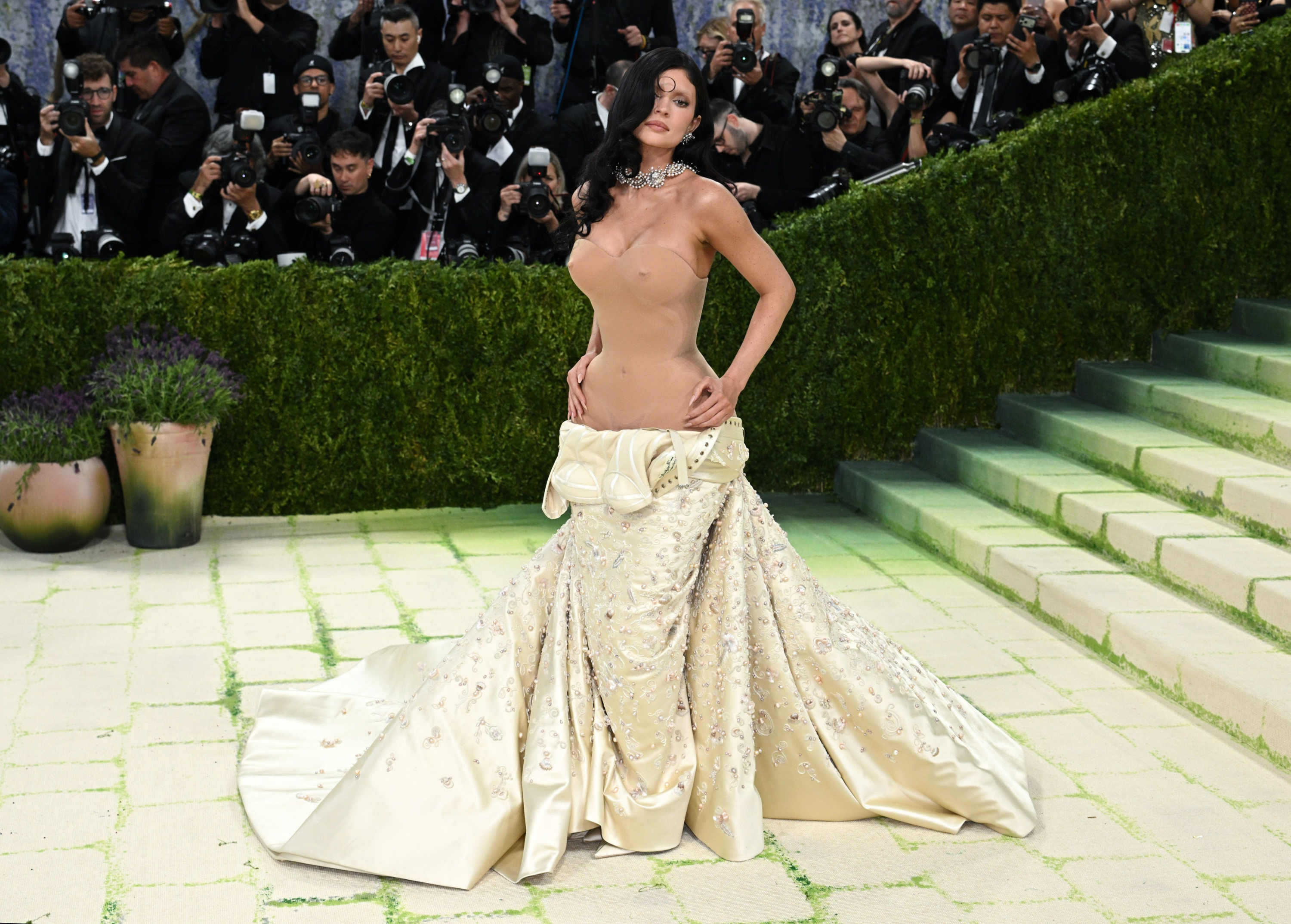 Access_Kardashian_91.jpg