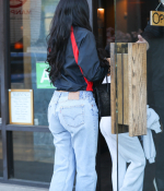 Access_Kardashian_79.jpg