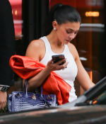 Access_Kardashian_8.jpg