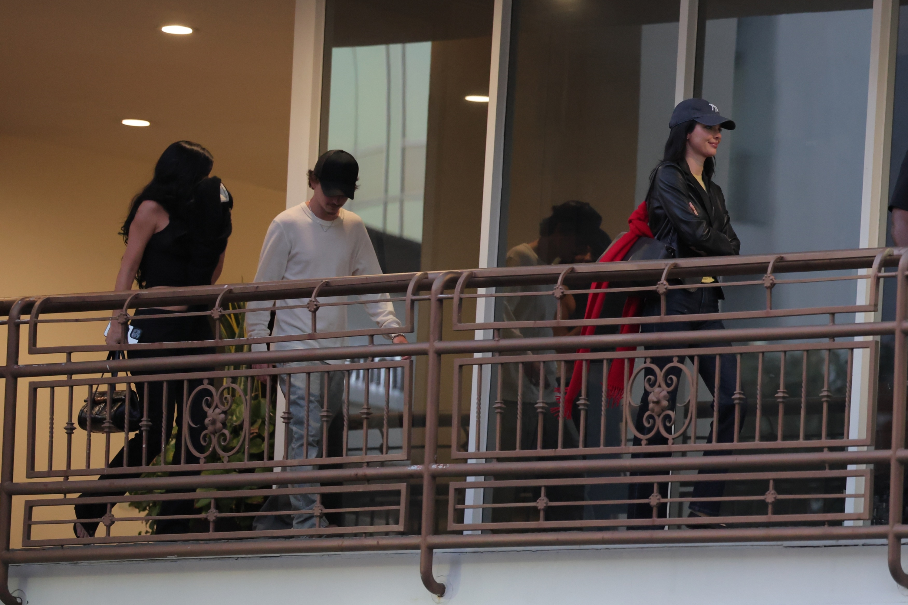Access_Kardashian_6.jpg