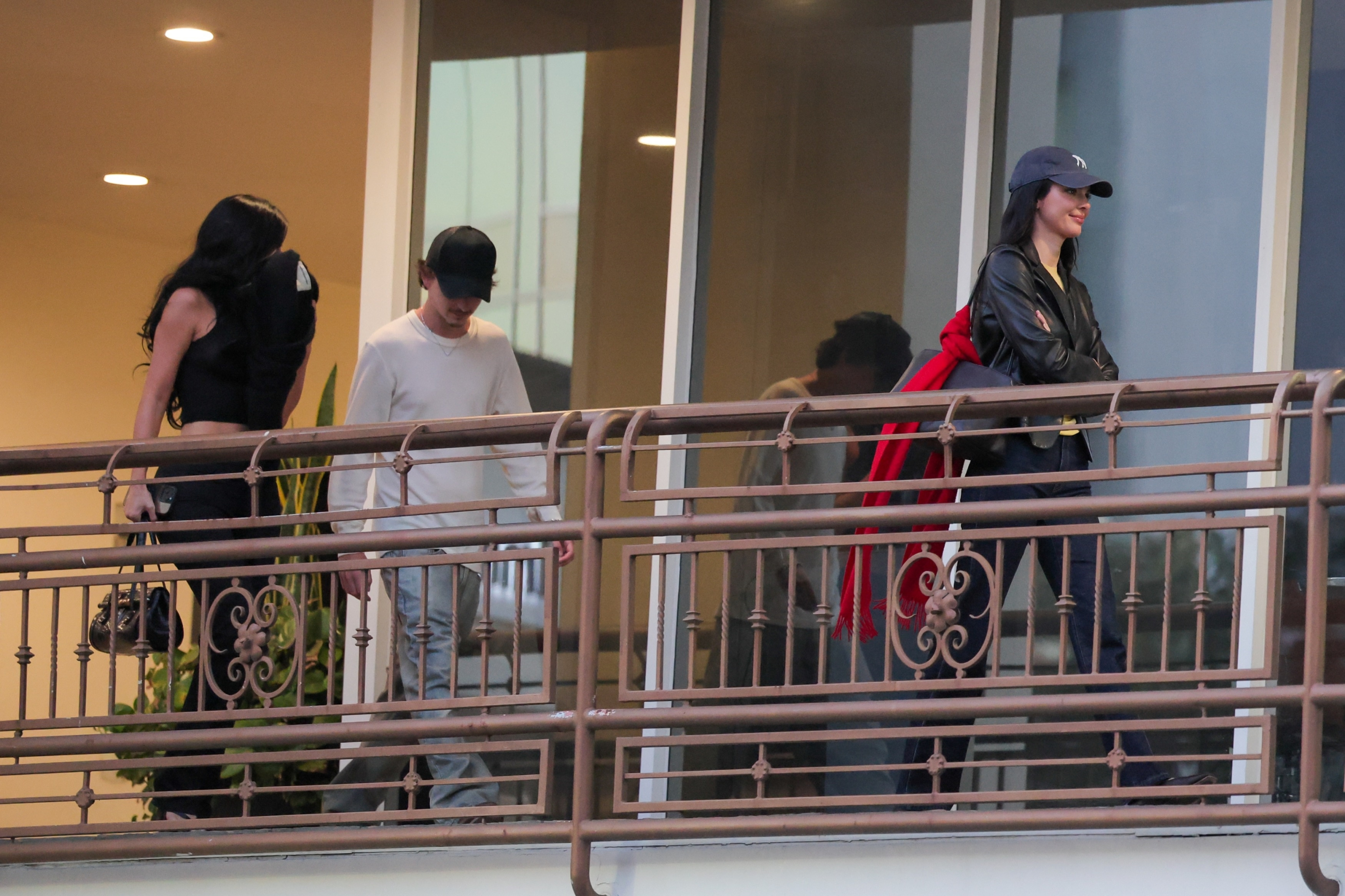 Access_Kardashian_8.jpg