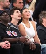 Access_Kardashian_3.jpg