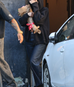Access_Kardashian_12.jpg