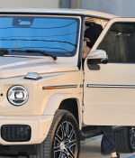 Access_Kardashian_44.jpg