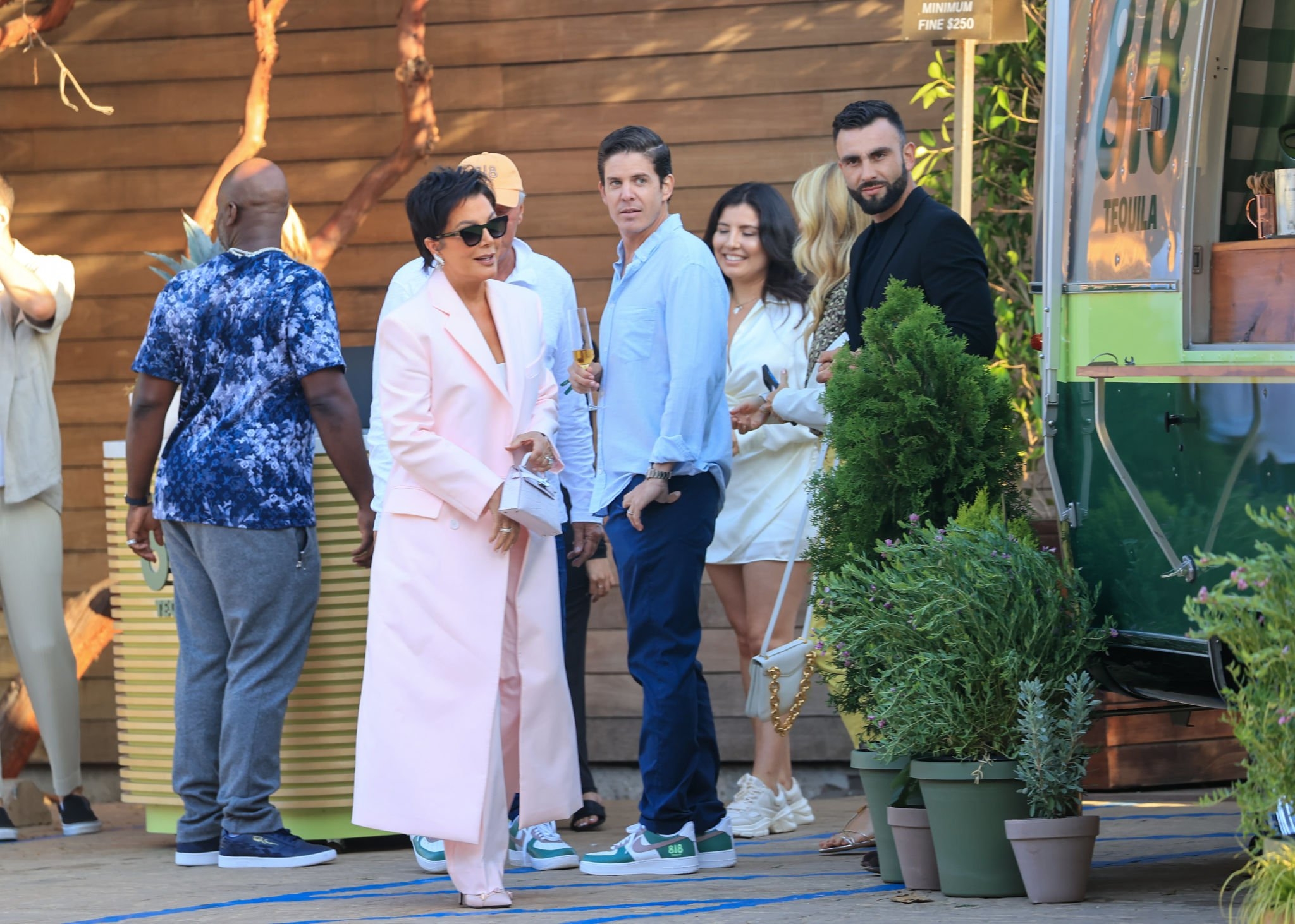 Access_Kardashian_003.jpg