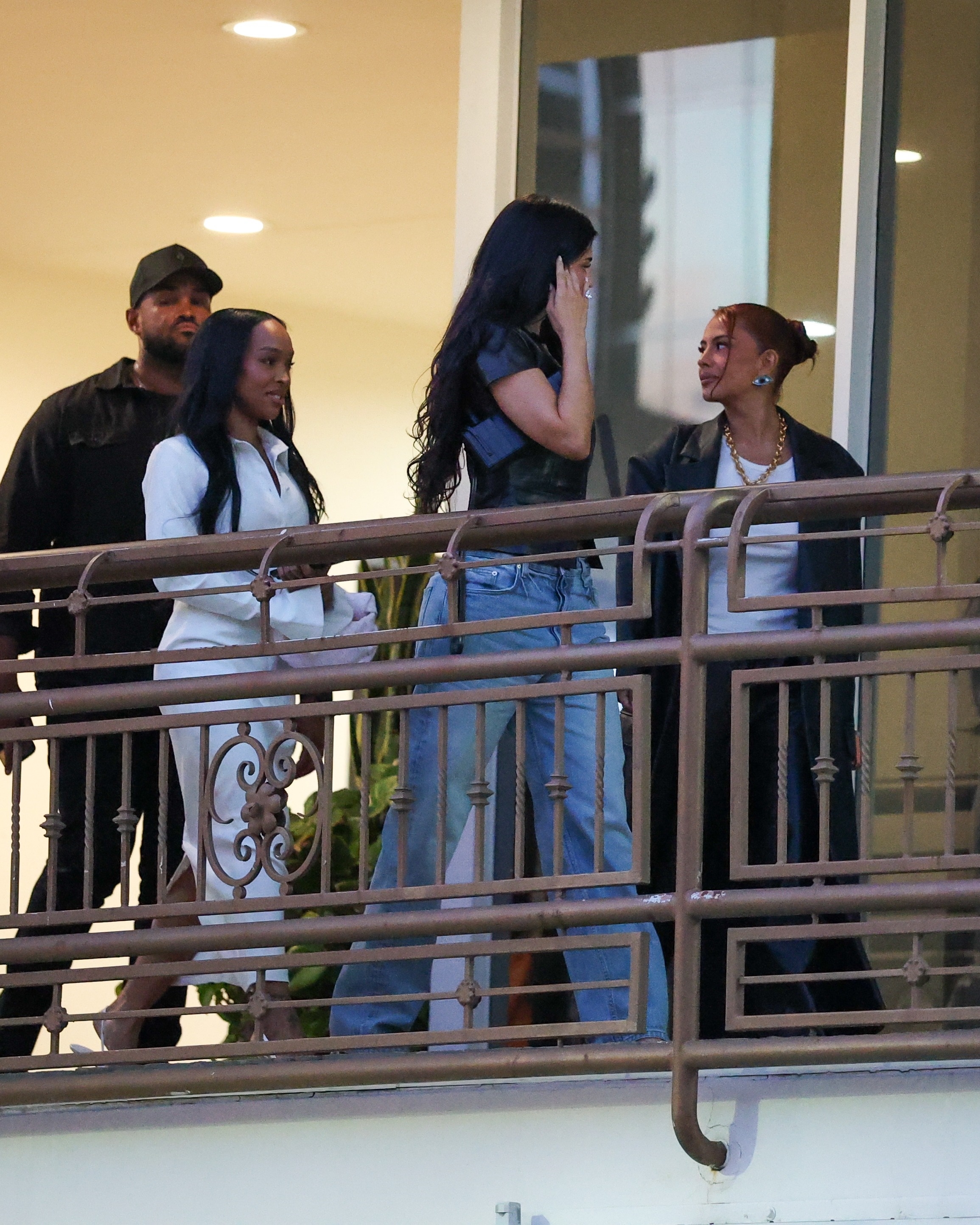 Access_Kardashian_8.jpg