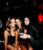 Access_Kardashian_2.jpg