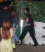 Access_Kardashian_5.jpg