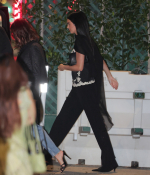 Access_Kardashian_8.jpg