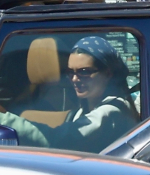 Access_Kardashian_1.jpg