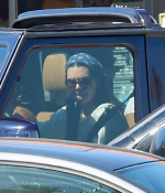 Access_Kardashian_2.jpg