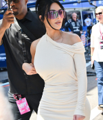 Access_Kardashian_183.jpg
