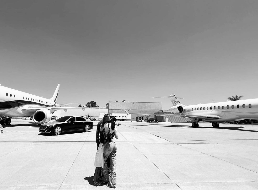Access_Kardashian_001~5.jpg