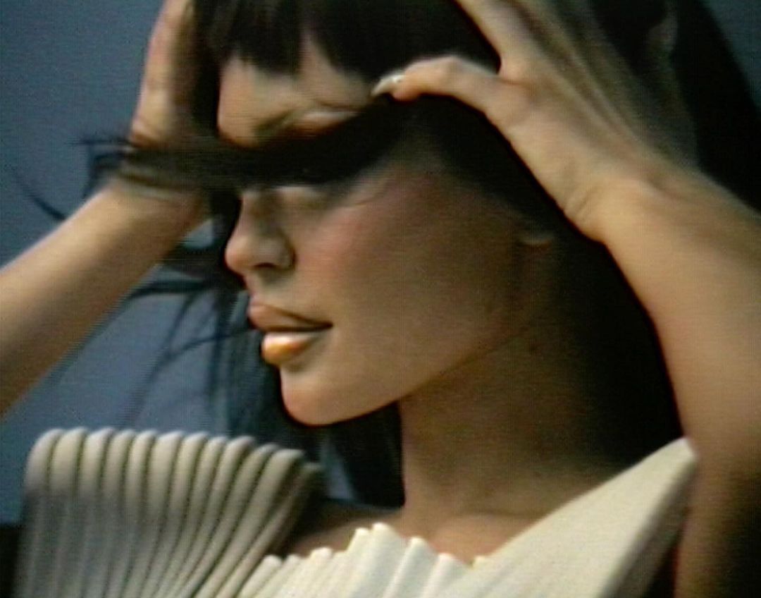 Access_Kardashian_010~1.jpg