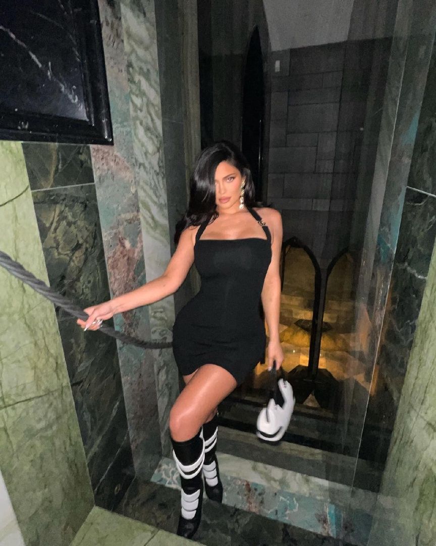 Access_Kardashian_026.jpg