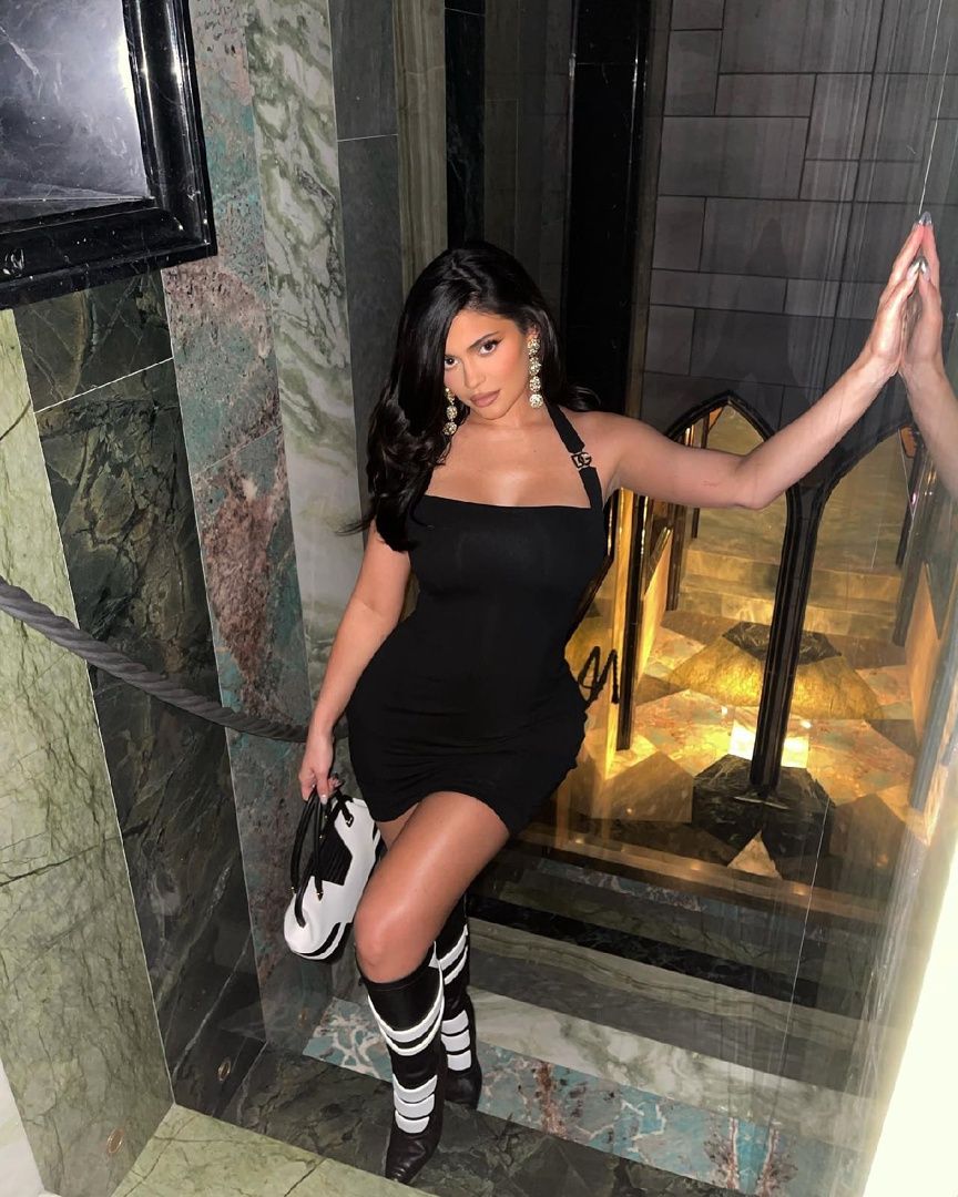 Access_Kardashian_118.jpg