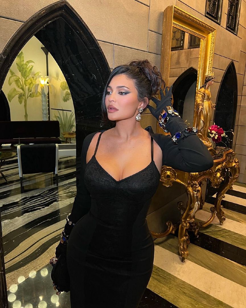 Access_Kardashian_124.jpg