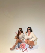 Access_Kardashian_001~0.jpg