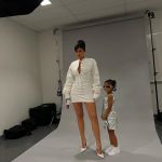 Access_Kardashian_011~0.jpg