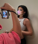 Access_Kardashian_125.jpg