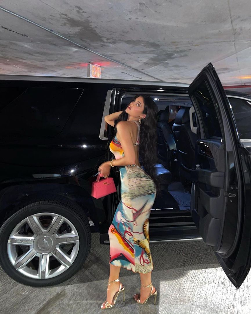 Access_Kardashian_007.jpg