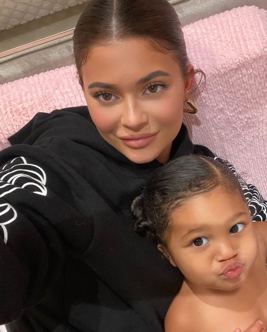 Access_Kardashian_110.jpg