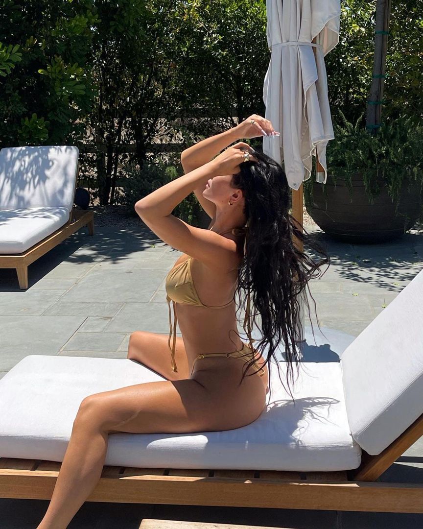 Access_Kardashian_125.jpg
