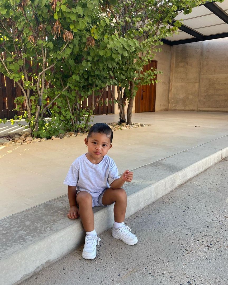 Access_Kardashian_128.jpg