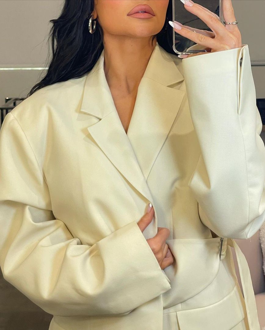 Access_Kardashian_150.jpg