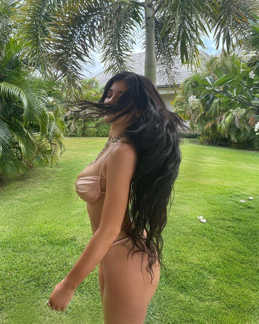 Access_Kardashian_169.jpg