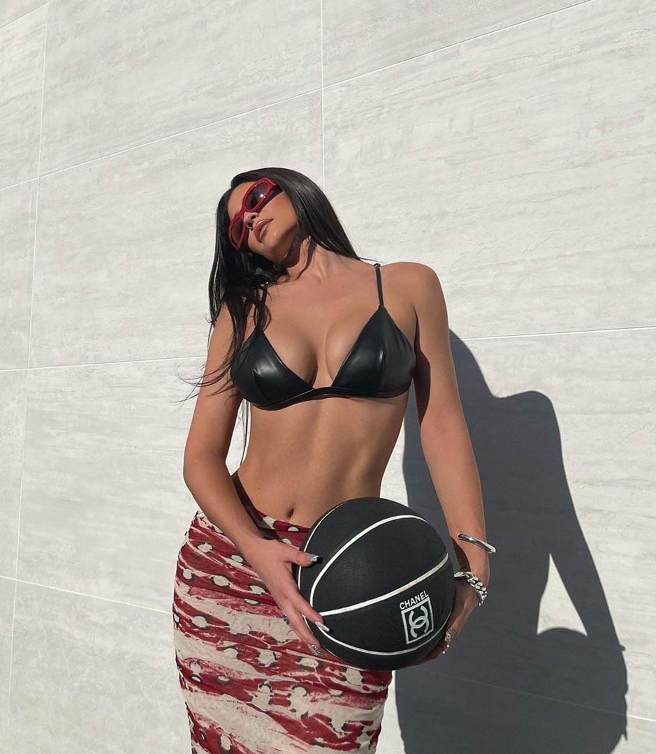 Access_Kardashian_256.jpg