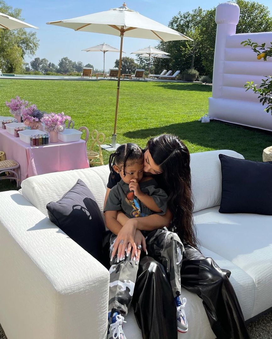 Access_Kardashian_319.jpg