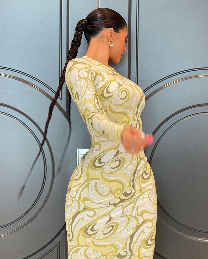 Access_Kardashian_357.jpg