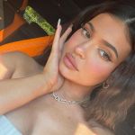 Access_Kardashian_240.jpg